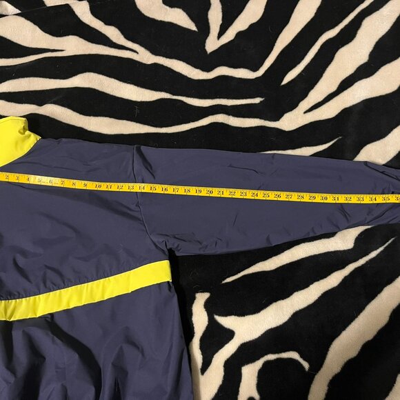Vintage Schweppes Windbreaker - Picture 6 of 6